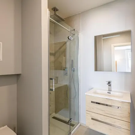 Apartamento Serbes Croisette - 100m Beach, Palais, Parking/ac *